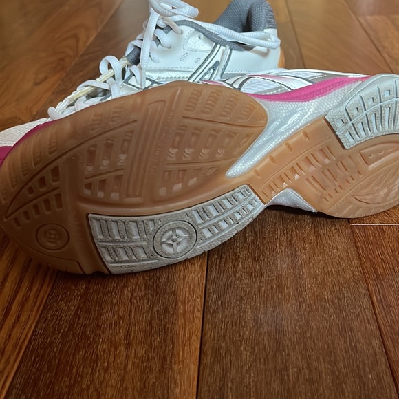 Asics sneakers💞 - Picture 4 of 5